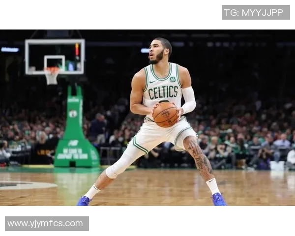 塔图姆伤情更新：复出时间仍未确定球队将继续观察恢复进度